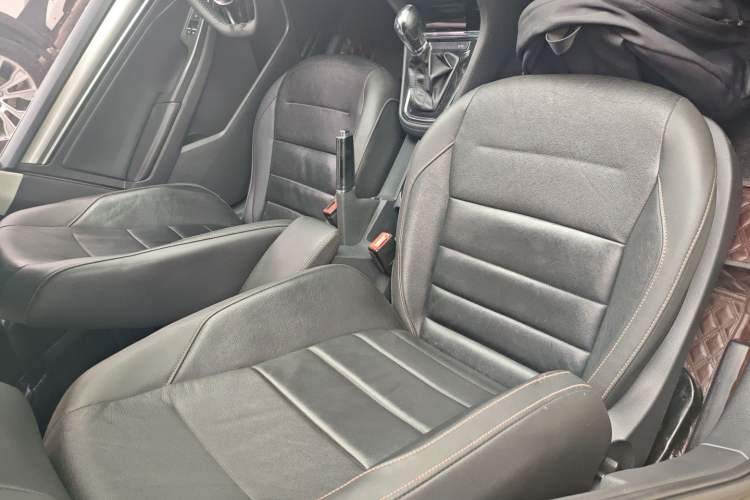 Used Volkswagen Bora 2017 1.6L Automatic Comfort Model
