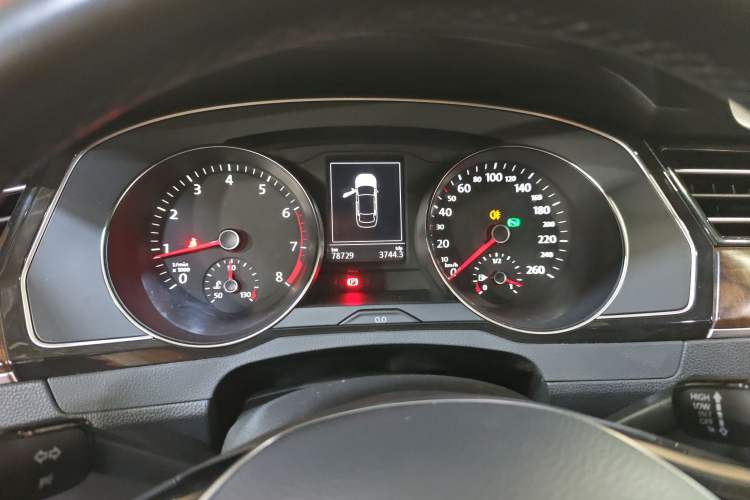 Used Volkswagen Magotan 2019 330TSI DSG Luxury Model China V Standard
