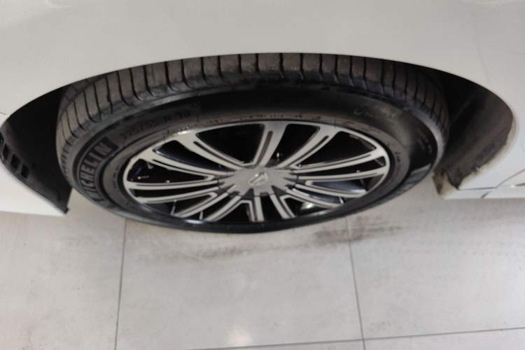 Used GAC Trumpchi M8 2023 Lingxiu Series 390T Prestige Edition
