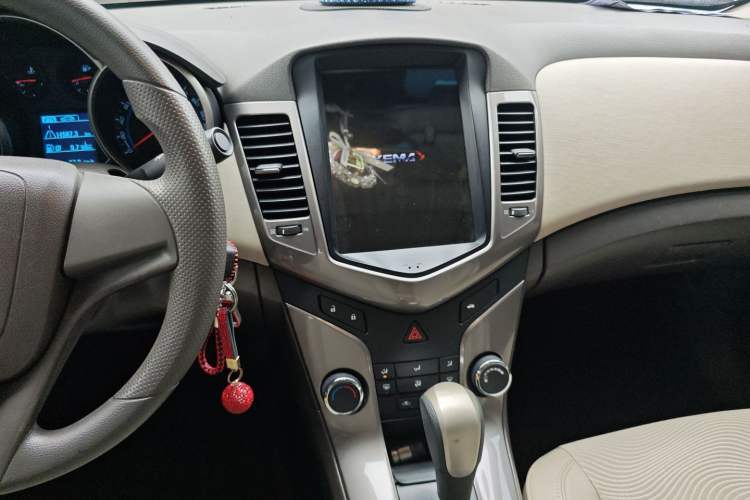 Used Chevrolet Cruze 2015 1.5L Classic SE AT