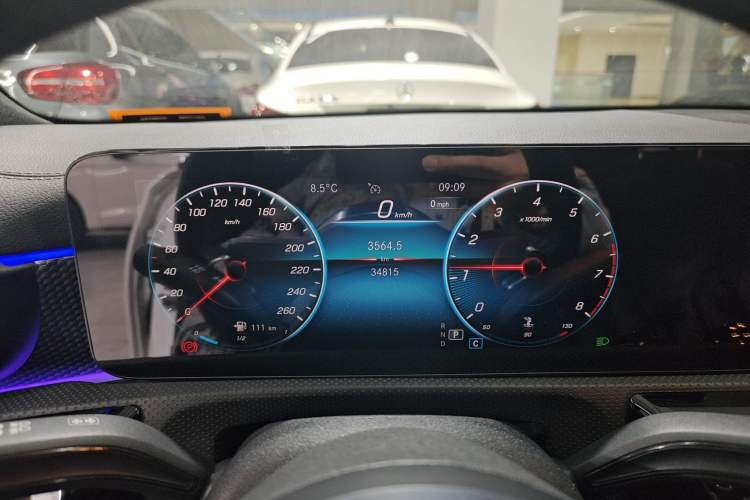 Used Mercedes-Benz A-Class 2022 A 200 L Sport Sedan Fashion Model