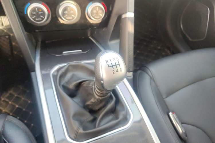 Used Haval H6 2019 Sport Edition 1.5T Manual Two-Wheel Drive Elite Model China VI Standard