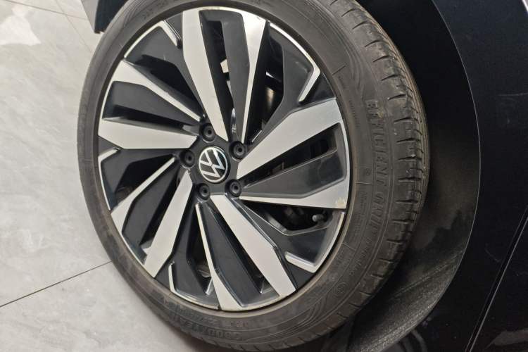 Used Volkswagen Passat 2023 Revised 330TSI Elite Edition
