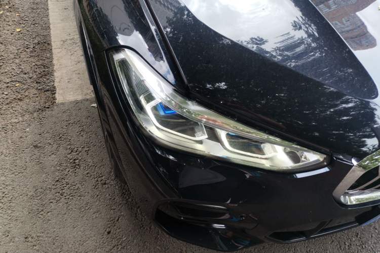 Used BMW X5 2019 xDrive40i Luxury Model with M Sport Package
