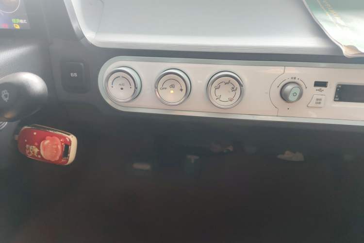 Used Wuling Hongguang MINIEV 2021 Macaron Fashion Edition Lithium-Ion Battery
