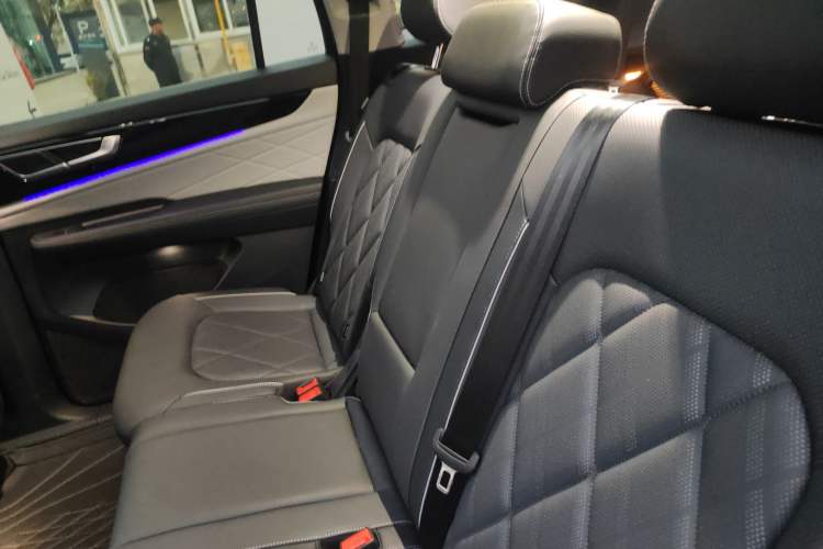 Used Volkswagen Teramont 2024 380TSI Four-Wheel Drive Longxiang Edition
