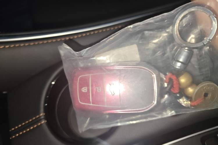 Used Toyota Avalon 2024 Dual-Engine 2.5L XLE Premium Edition
