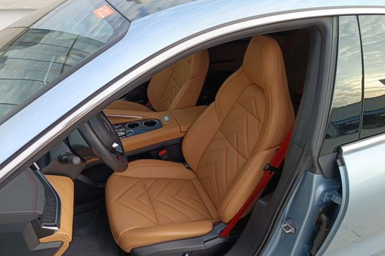 Used Zeekr 001 2022 Ultra-Long Range Dual-Motor YOU Version