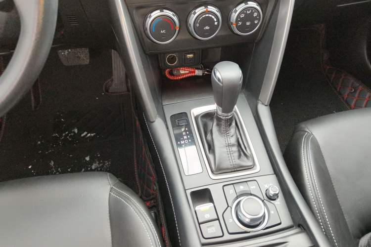 Used Mazda CX-4 2018 2.0L Automatic Two-Wheel Drive Blue Sky Dynamic Version China V Standard