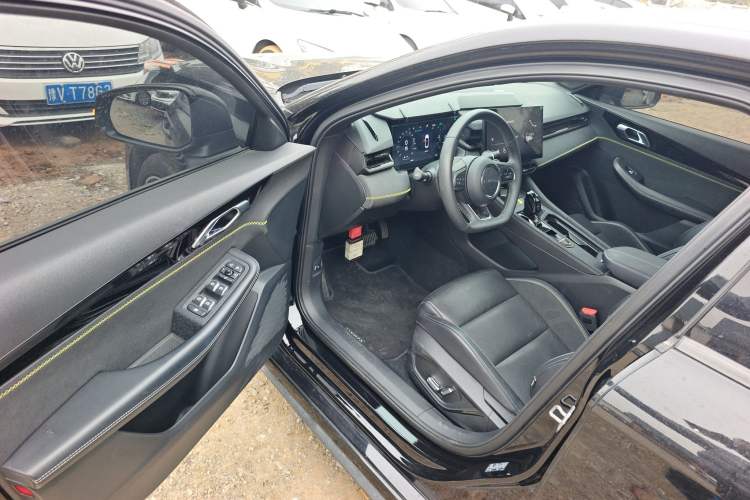 Used Lynk & Co 03 2023 1.5TD DCT JingPro