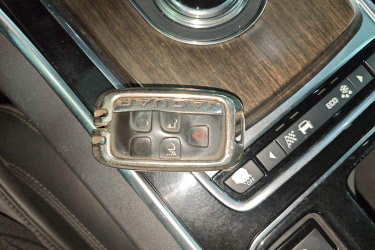 Used Jaguar XFL 2018 XFL 2.0T 200PS Elite Edition
