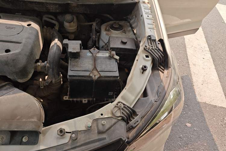 Used Dongfeng Fengon S560 2018 1.8L Manual Urban Model 7 Seats
