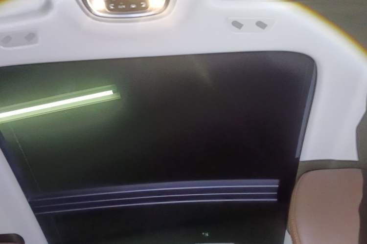 Used Volvo S90 2017 T4 Zhiyi Edition
