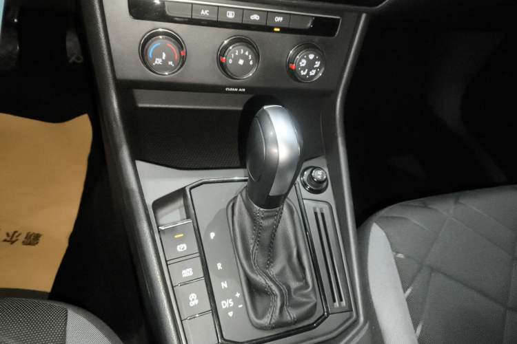 Used Volkswagen Lavida 2023 Revised 1.5L Automatic DeYi Edition