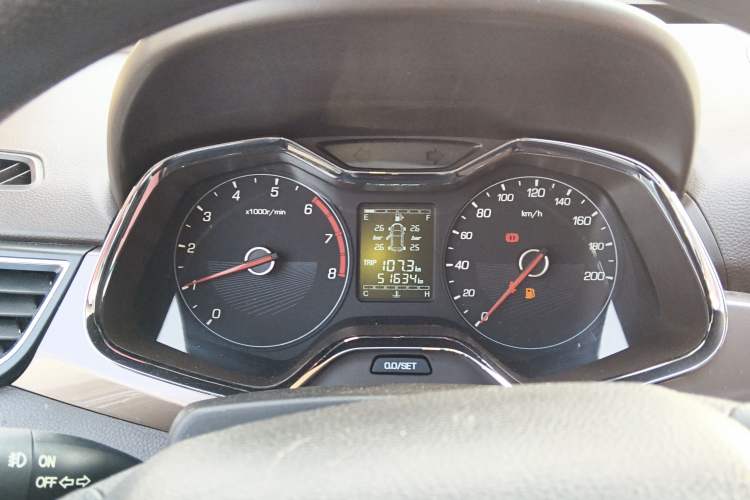 Used Baojun 310W 2017 1.5L Manual Fashion Model China V
