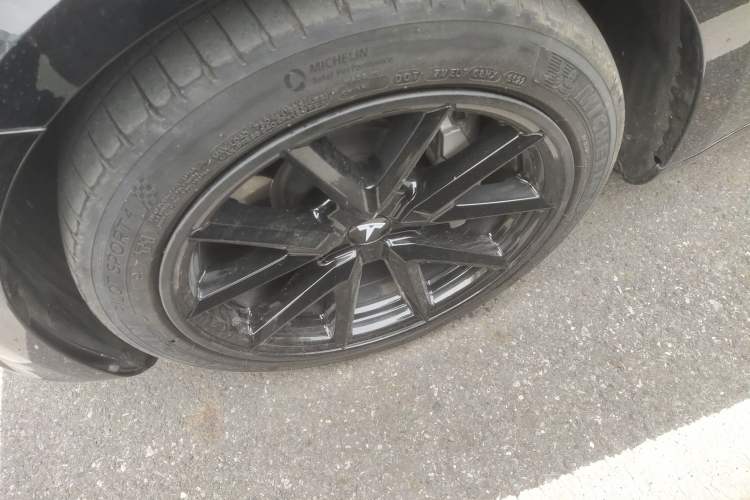 Used Tesla Model 3 2022 Rear-Wheel-Drive Version
