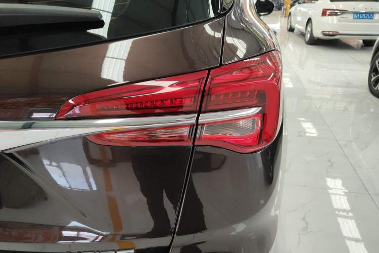 Used Buick Envision 2021 532T Two-Wheel-Drive Elite Version