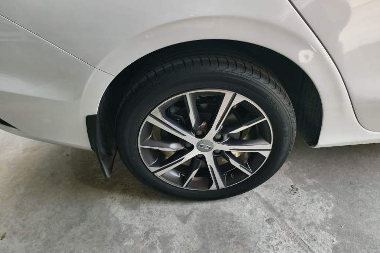 Used Geely Auto Emgrand 2022 4th Generation 1.5L CVT Luxury Model
