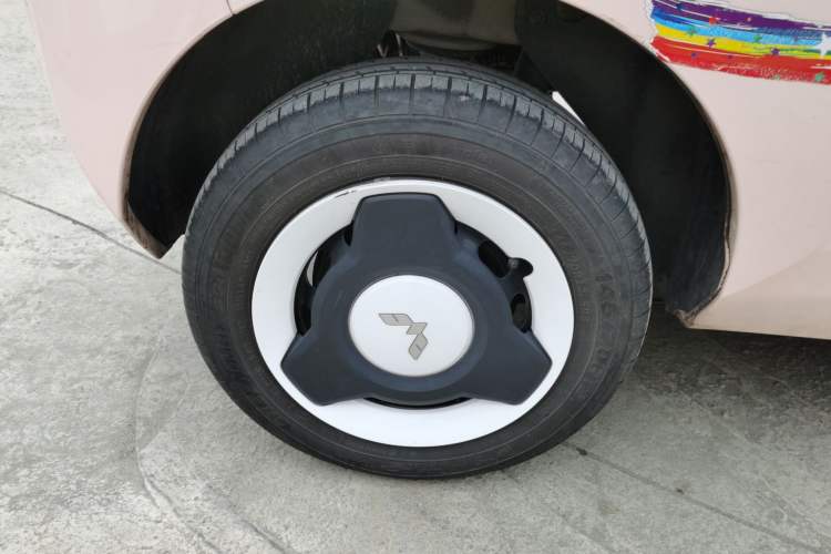 Used Wuling Hongguang MINIEV 2021 Macaron Fashion Model Lithium Iron Phosphate
