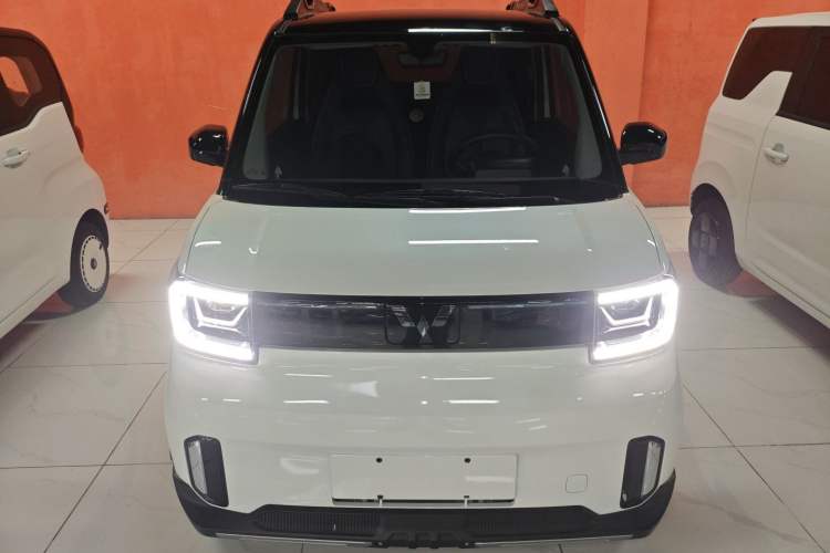 Used Wuling Hongguang MINIEV 2022 GAMEBOY 200km Gaming Edition with Lithium Iron Phosphate