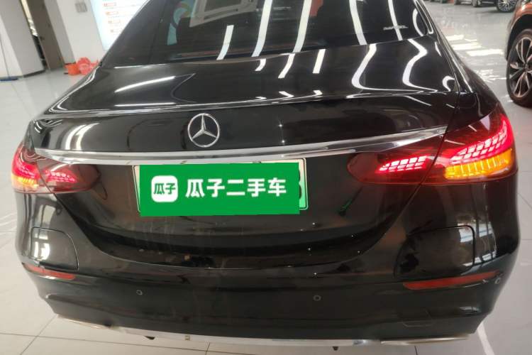 Used Mercedes-Benz E-Class New Energy 2022 E 350 e L Plug-in Hybrid Sports Sedan