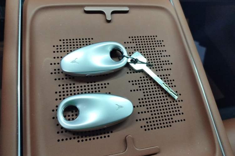 Used VOYAH FREE 2024 Ultra-Long Range Intelligent Driving Version
