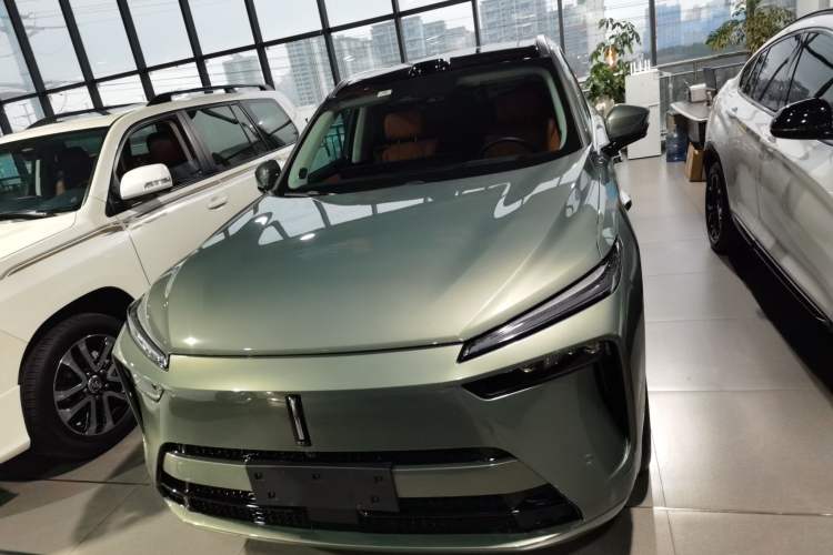 Used Wey Lanshan 2025 Four-Wheel Drive Max