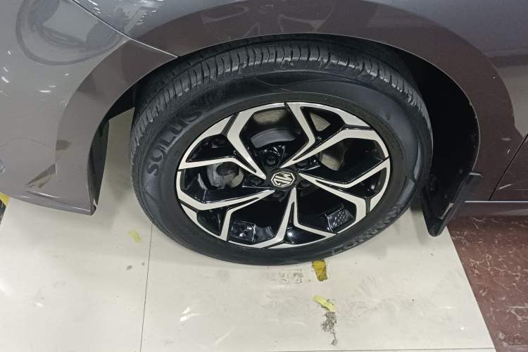 Used MG 5 2023 180 DVVT CVT Fashion Edition
