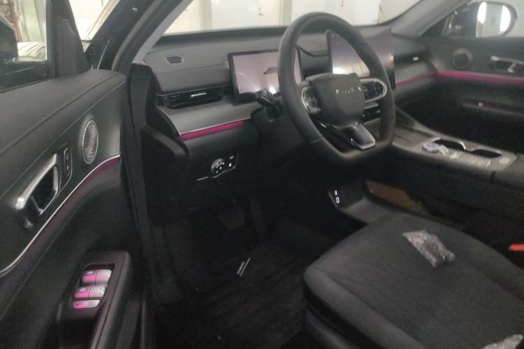 Used Chery Fengyun T8 2025 1.5T 130 km Luxury Edition 5-Seater