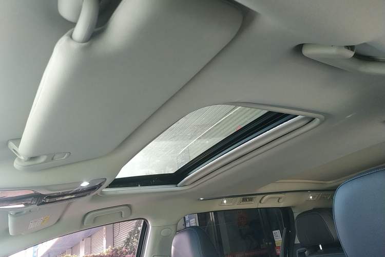 Used GAC Trumpchi M8 2021 Master Series 390T Prestige Edition
