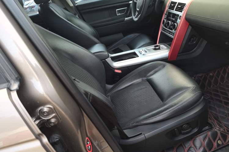 Used Land Rover Discovery Sport 2017 2.0T PURE
