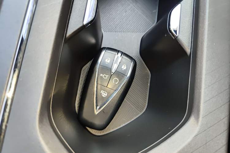 Used Changan X5 PLUS 2024 1.5T DCT ZhiZun Version
