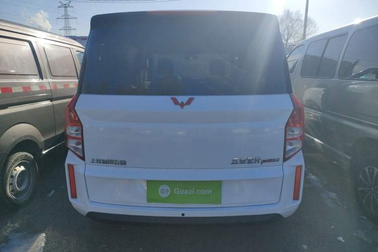 Used Wuling Hongguang PLUS 2020 1.5L Manual Standard Edition 5 Seats

