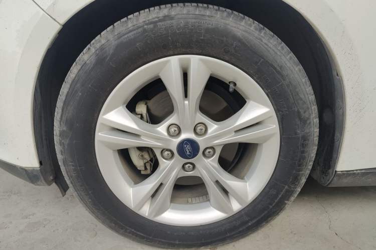 Used Ford Focus 2017 Hatchback 1.6L Automatic Comfort Plus SmartDrive Edition
