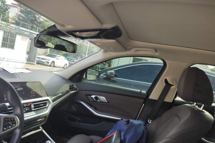 Used BMW 3 Series 2021 Second Facelift 325Li M Sport Package
