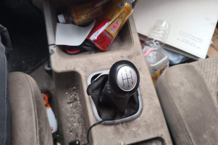 Used FORTHING Lingzhi 2014 V3 1.5L 5-seat Standard Model I