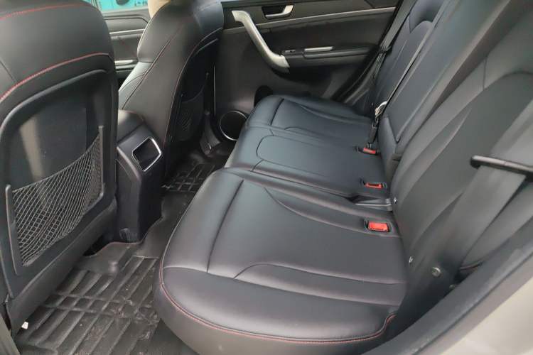 Used Haval H6 2015 Sport Edition 1.5T Automatic Two-Wheel Drive Luxury Model
