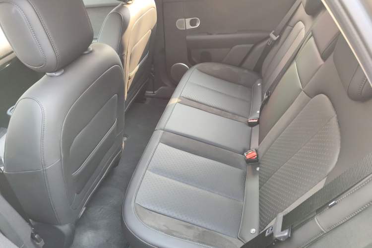 Used  firefly 2025 Illuminated Edition
