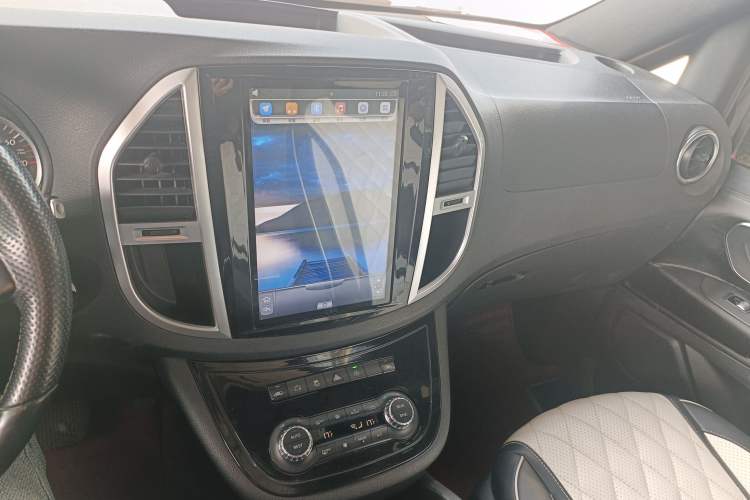 Used Mercedes-Benz Vito 2016 2.0T Business Edition