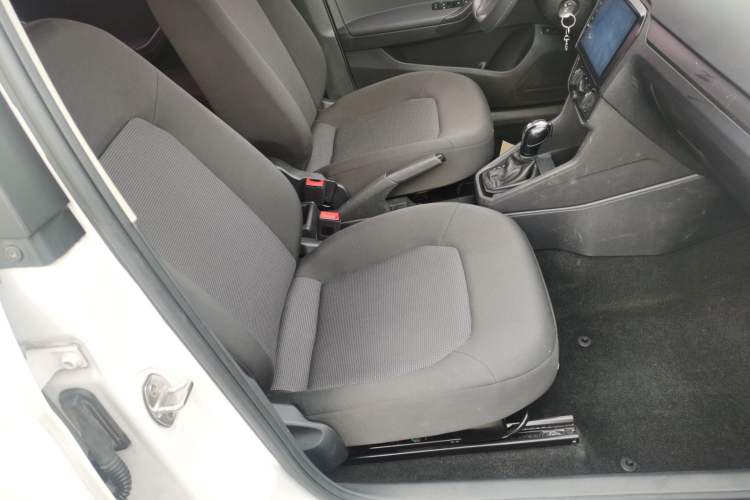 Used Volkswagen Jetta 2017 1.5L Automatic Fashion Model
