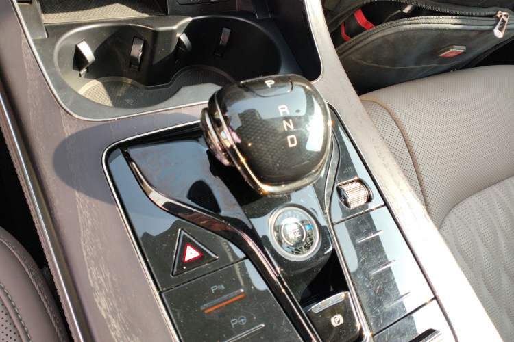 Used BYD Han 2025 EV with 701 km of Laser Radar-Enabled Intelligent Driving