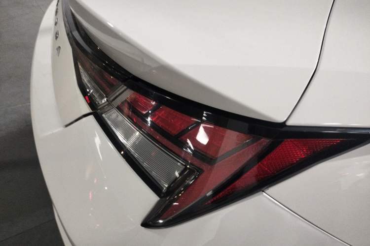 Used Hyundai Elantra 2021 1.5L CVT TOP Flagship Edition
