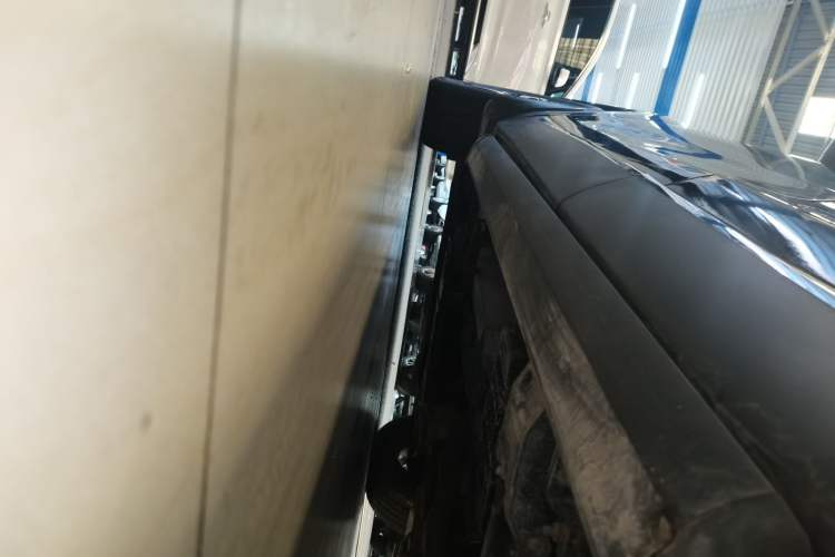 Used Kia Sorento 2016 Sorento L 2.4L Gasoline 4WD Custom Edition 7 Seats Emission Standard China V
