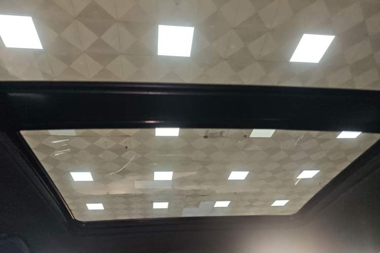 Used Cadillac XT4 2018 28T Two-Wheel Drive Tech Version
