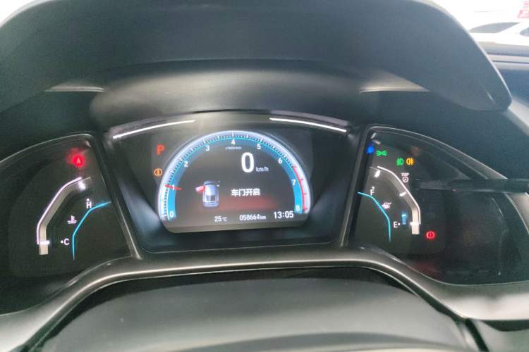 Used Honda Civic 2021 HATCHBACK 220TURBO CVT New Trendsetter