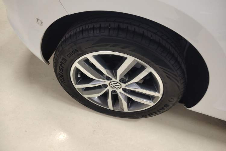 Used Volkswagen Golf 2017 230TSI Automatic Luxury Million-Vehicle Commemorative Edition