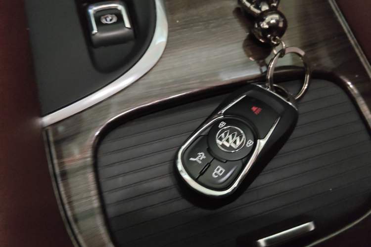 Used Buick Envision 2017 20T Two-Wheel Drive Luxury Model