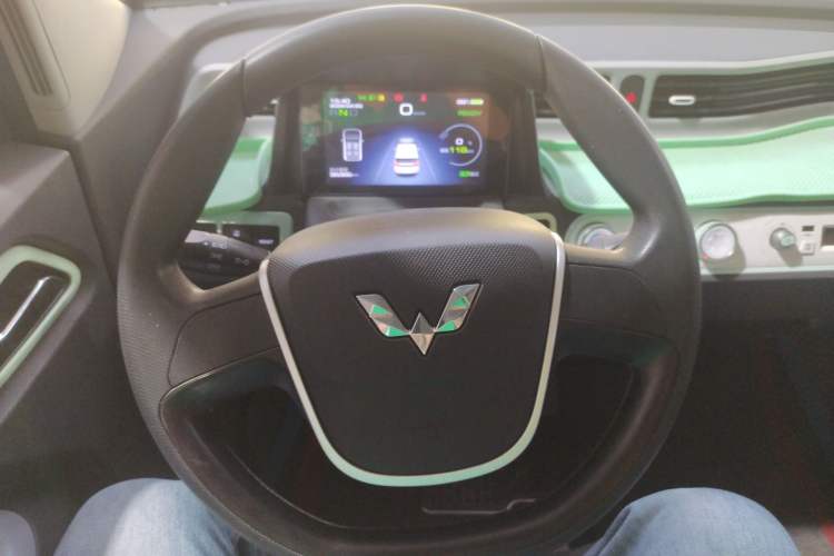 Used Wuling Hongguang MINIEV 2021 Macaron Fashion Model Lithium Iron Phosphate