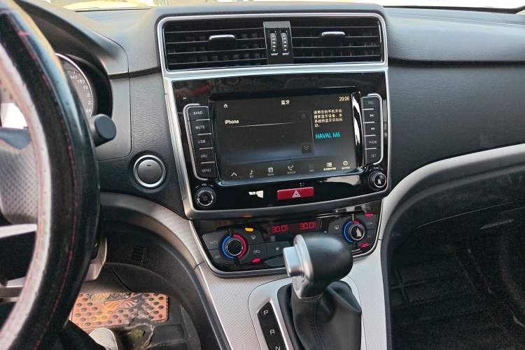 Used Haval M6 2019 1.5T DCT Two-Wheel Drive Elite Version China VI Standard
