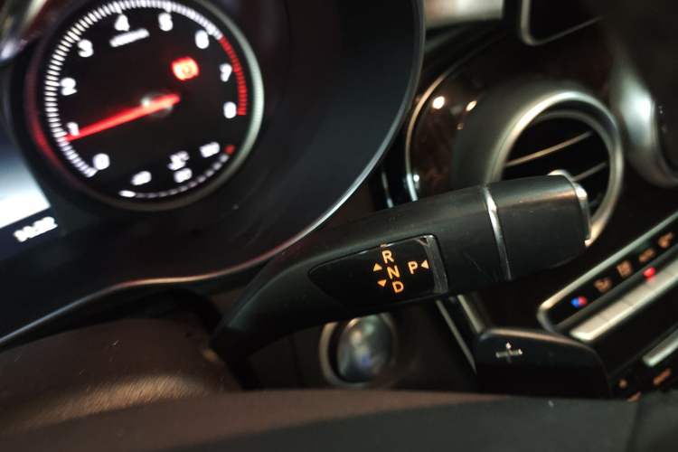 Used Mercedes-Benz GLC 2018 GLC 260 4MATIC Dynamic Edition
